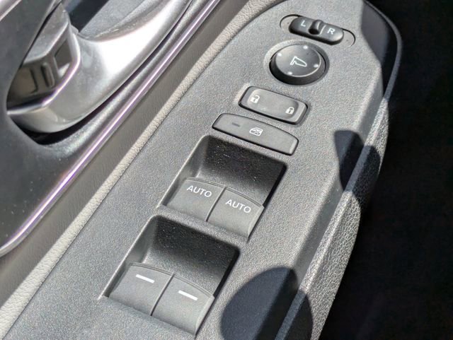 Used 2017 Honda CR-V Touring image 24