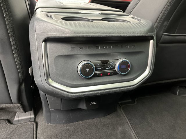 Certified 2025 Ford Expedition Platinum AWD/4WD image 14