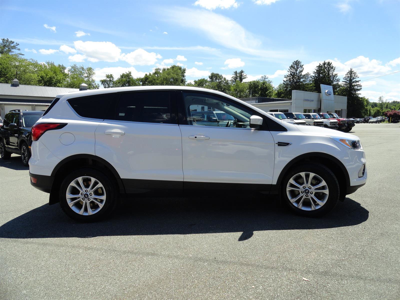 Certified 2019 Ford Escape SE AWD/4WD image 4