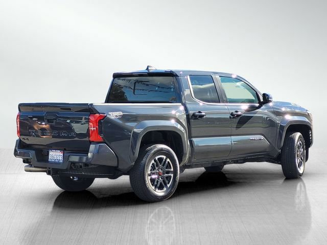 Used 2024 Toyota Tacoma TRD Sport image 3