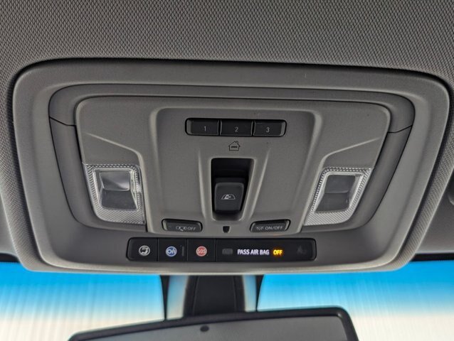 Used 2019 GMC Sierra 1500 SLT AWD/4WD image 8