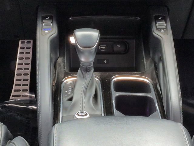 Used 2020 Kia Telluride SX w/ Towing Package FWD image 19