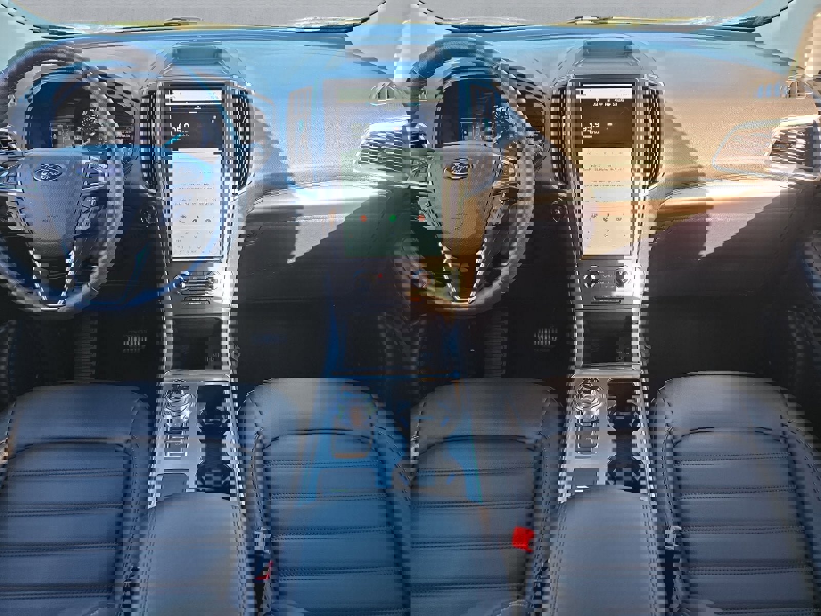 Certified 2022 Ford Edge SEL w/ Convenience Package image 9