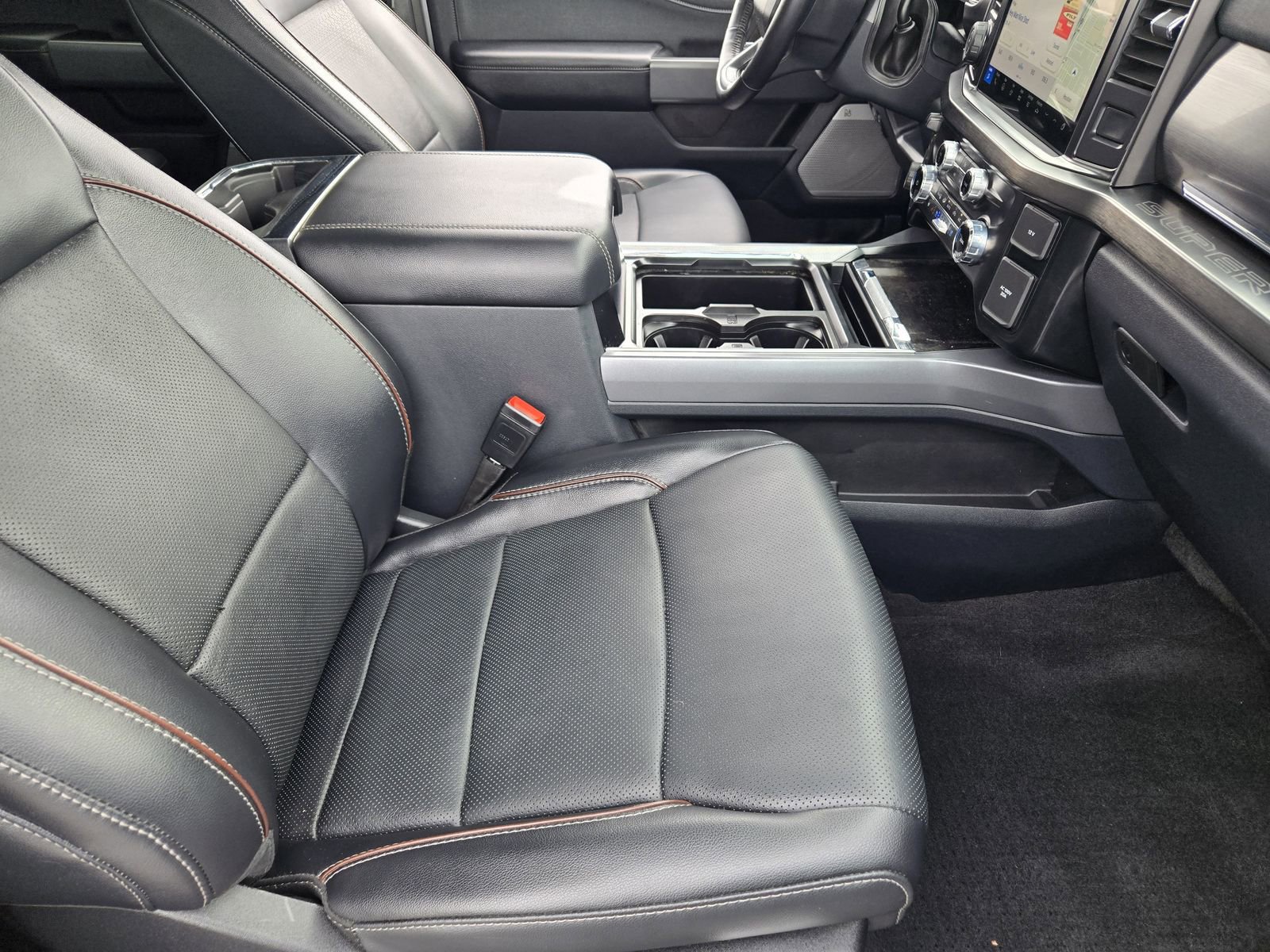 Certified 2023 Ford F250 Lariat w/ Lariat Ultimate Package AWD/4WD image 13