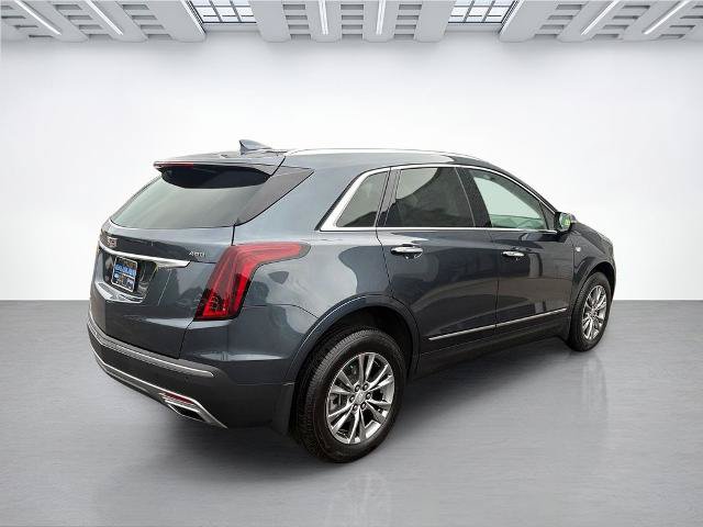 Used 2021 Cadillac XT5 Premium Luxury w/ LPO, Floor Liner Package AWD/4WD image 3