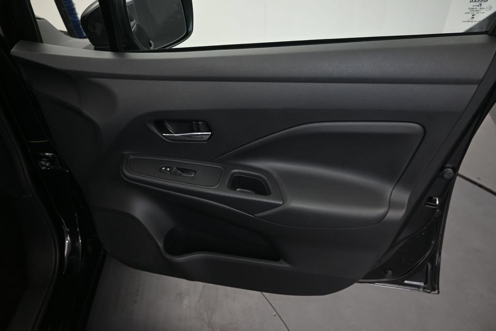 Used 2025 Nissan Versa SV FWD image 15