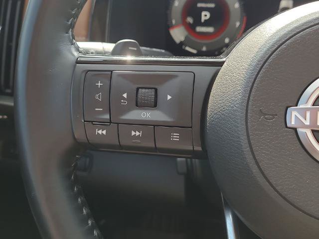Used 2023 Nissan Pathfinder Platinum FWD image 32