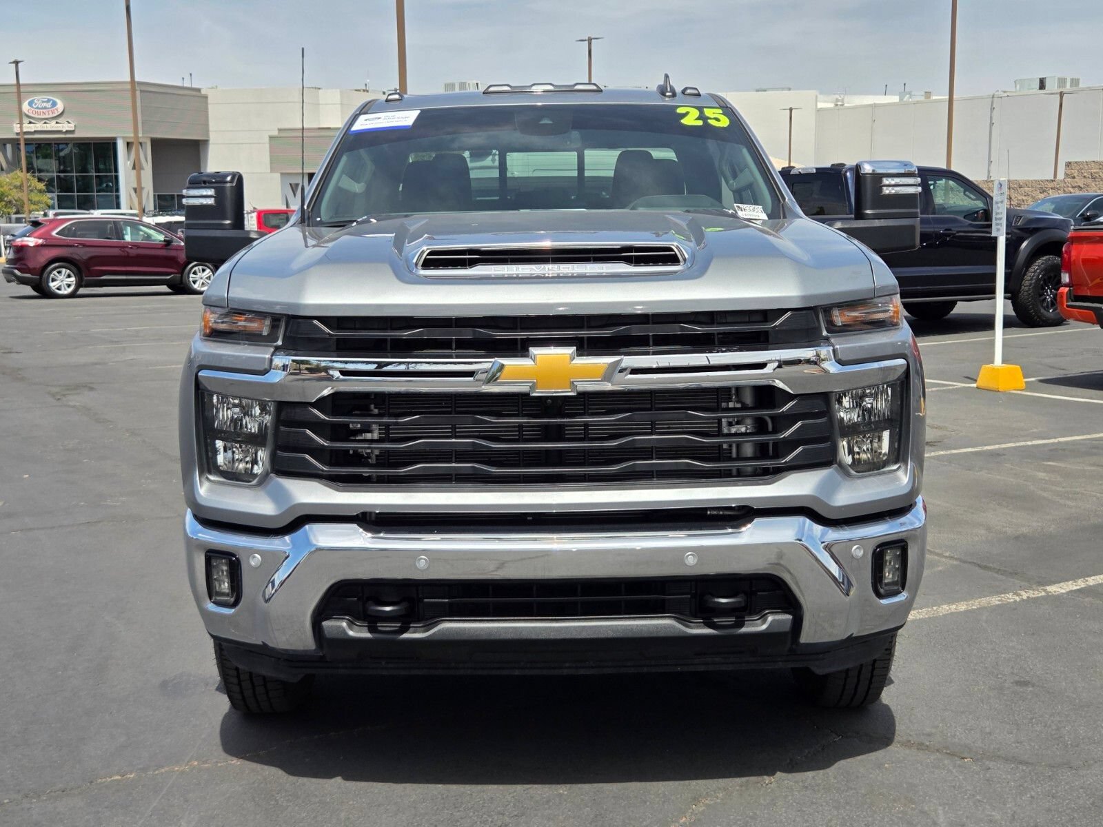 Used 2025 Chevrolet Silverado 3500 LT w/ Safety Package AWD/4WD image 8