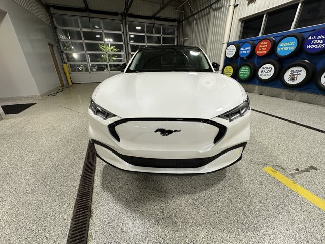 Certified 2023 Ford Mustang Mach-E Premium AWD/4WD image 9