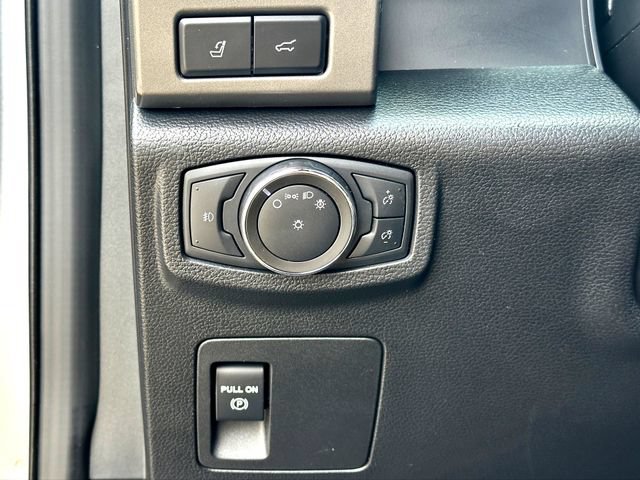 Certified 2021 Ford Expedition XLT RWD image 15