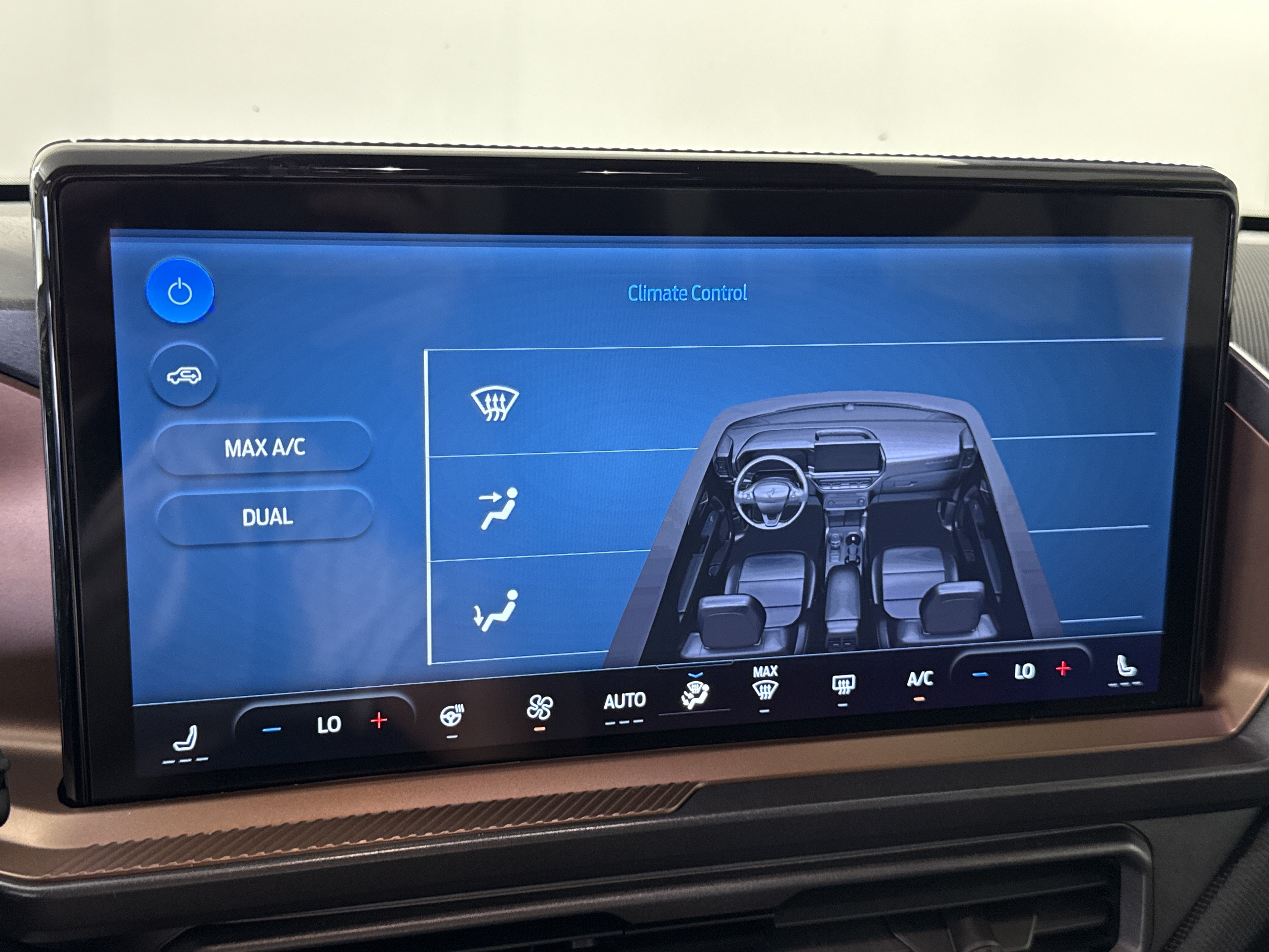 Certified 2025 Ford Bronco Sport Outer Banks w/ Outer Banks Tech Package+ AWD/4WD image 19