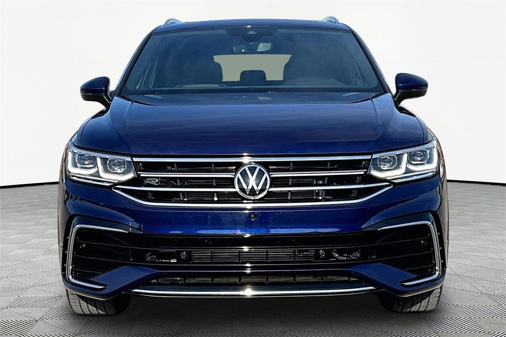 Used 2022 Volkswagen Tiguan SEL R-Line image 6