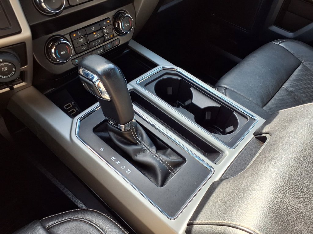 Certified 2019 Ford F150 Lariat RWD image 24