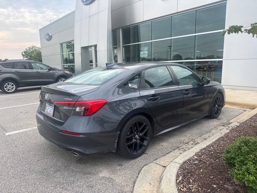 Used 2023 Honda Civic Sport image 4