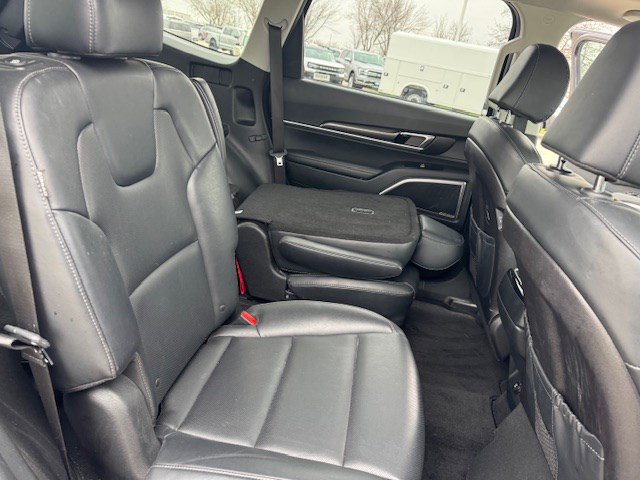 Used 2025 Kia Telluride S AWD/4WD image 36