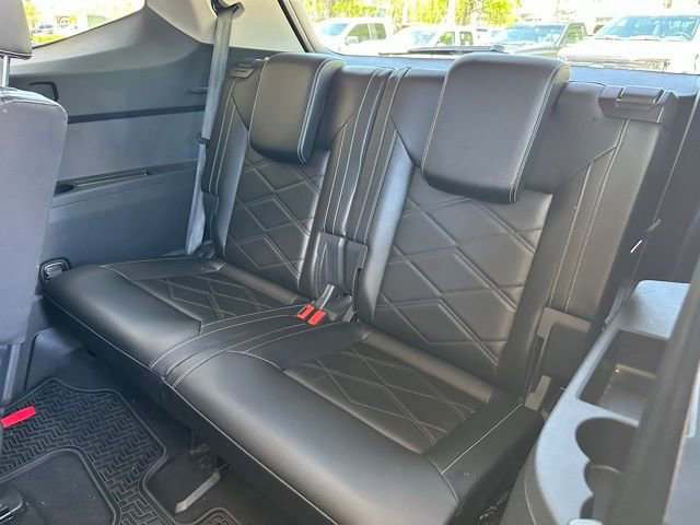 Used 2024 Volkswagen Atlas SE FWD image 16