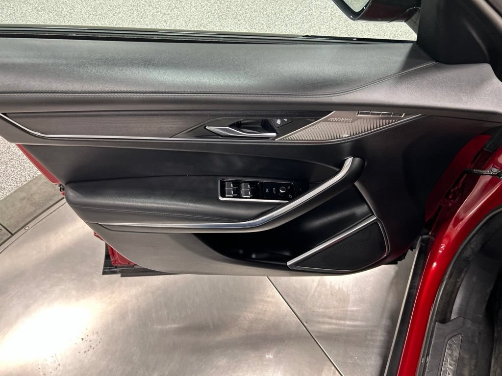 Used 2021 Jaguar F-PACE S AWD/4WD image 15
