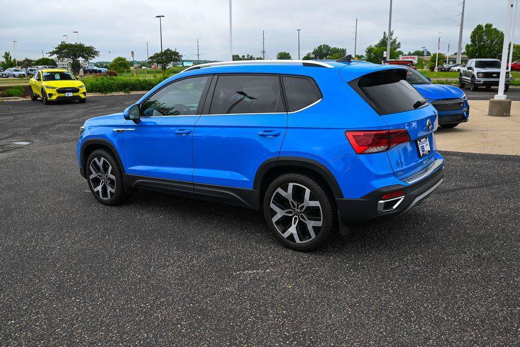 Used 2022 Volkswagen Taos SEL AWD/4WD image 7