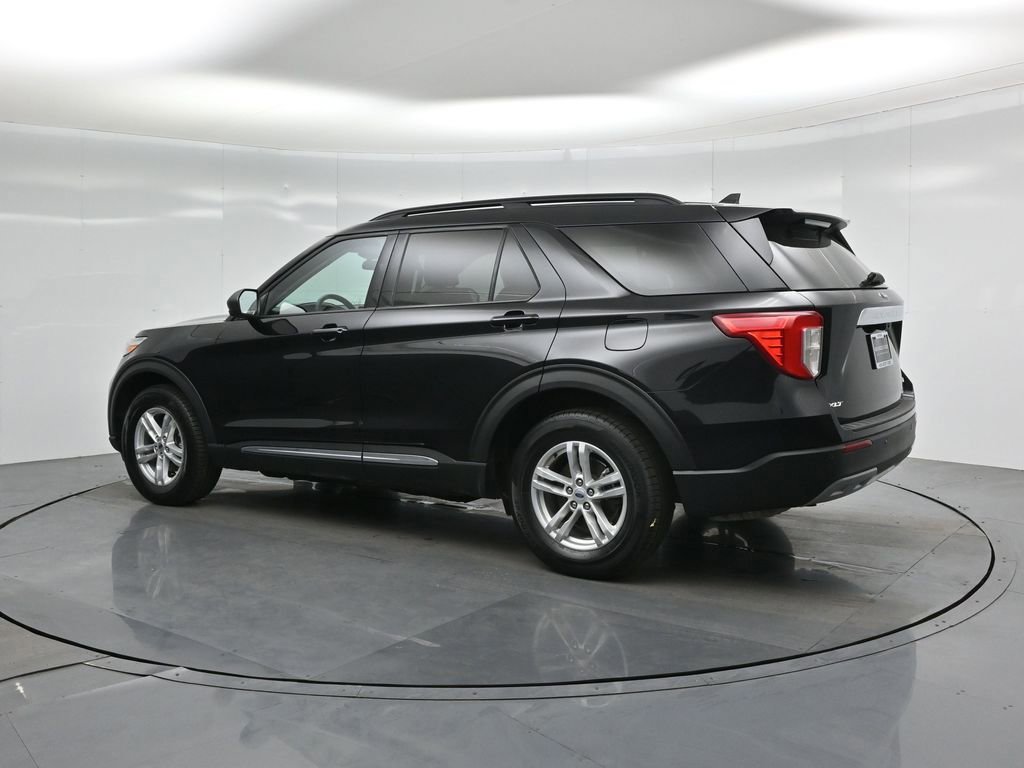 Certified 2024 Ford Explorer XLT w/ Equipment Group 202A image 16