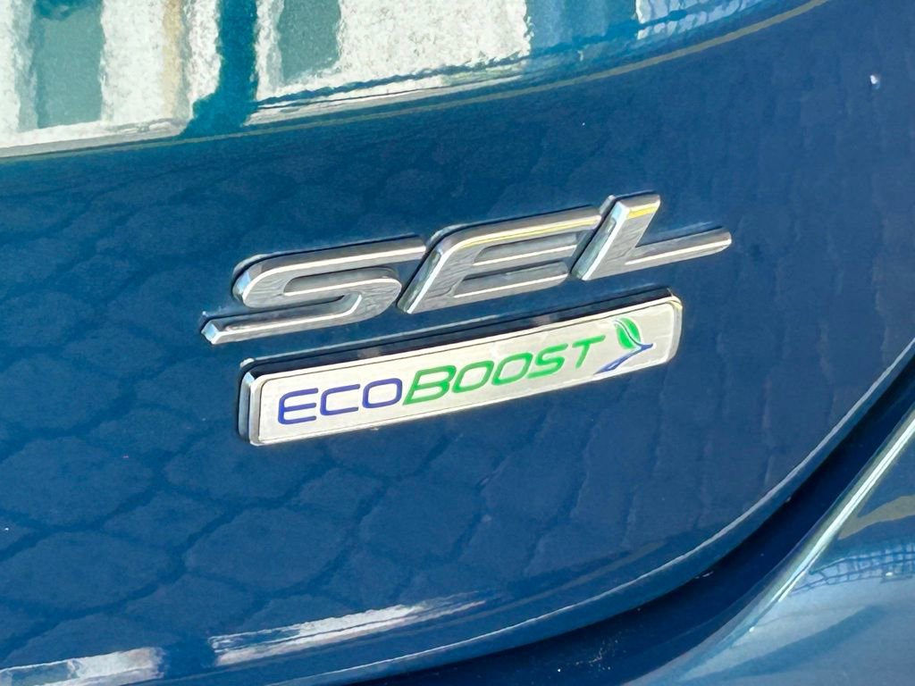 Certified 2020 Ford Edge SEL w/ Cold Weather Package FWD image 19