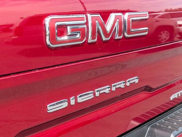 Used 2023 GMC Sierra 1500 AT4 w/ AT4 Preferred Package AWD/4WD image 11