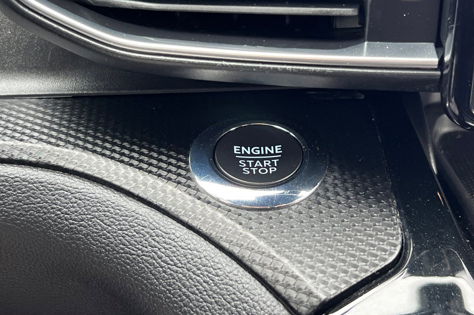 Certified 2022 Ford Explorer ST w/ Equipment Group 401A image 25