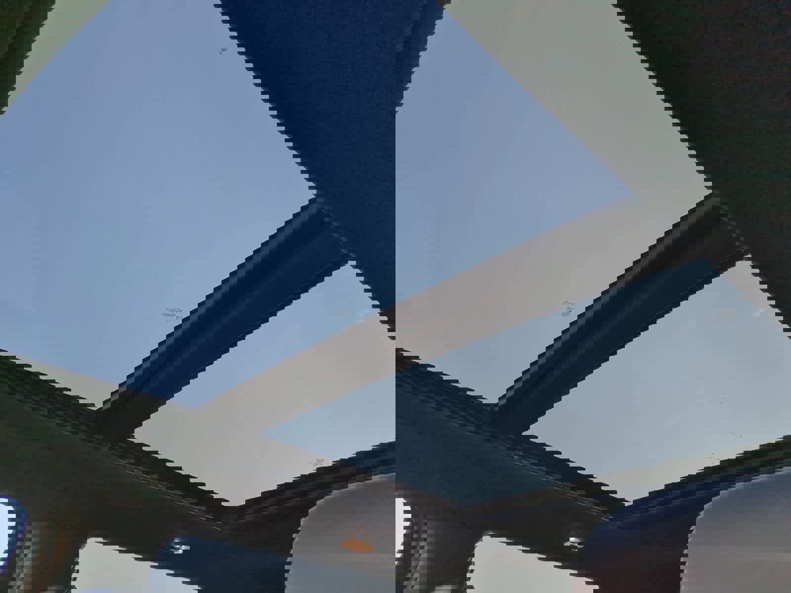 Certified 2022 Ford F350 Lariat w/ Tremor Off-Road Package image 19