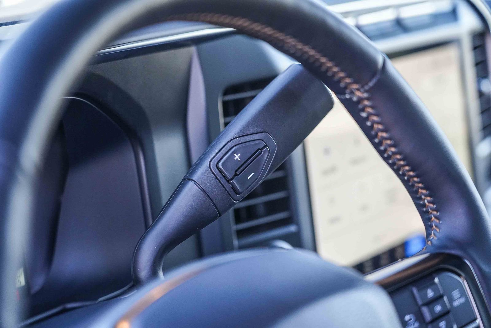 Certified 2024 Ford F250 Platinum image 19