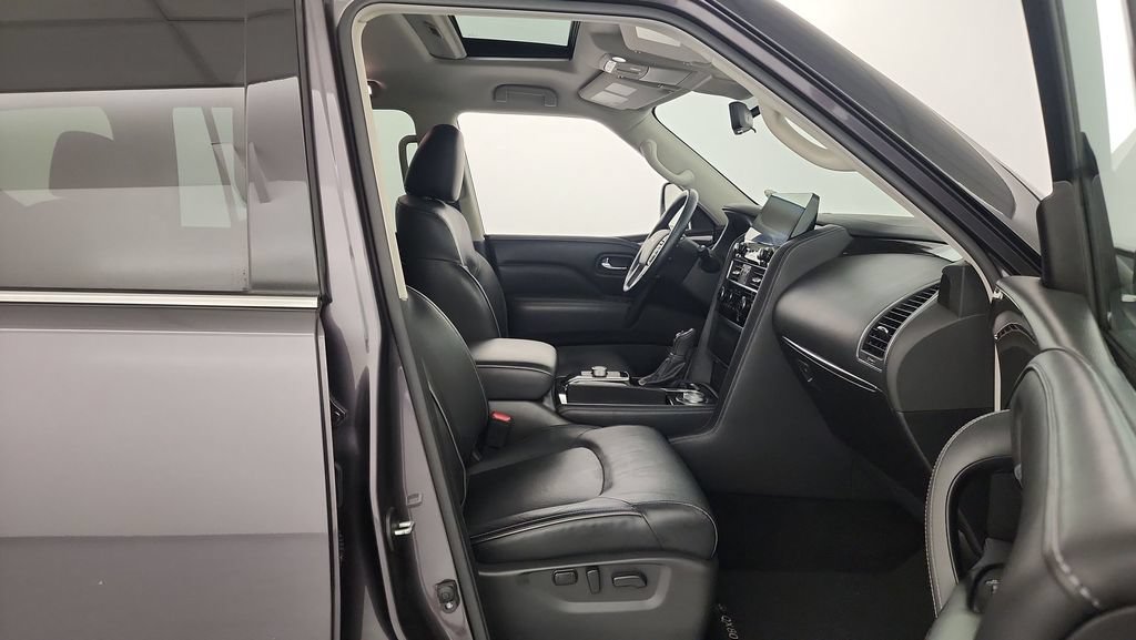 Used 2024 INFINITI QX80 Luxe AWD/4WD image 28
