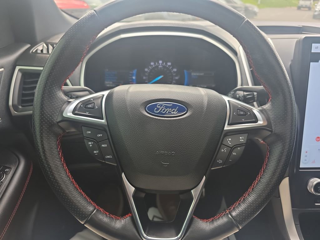 Certified 2021 Ford Edge ST-Line AWD/4WD image 26