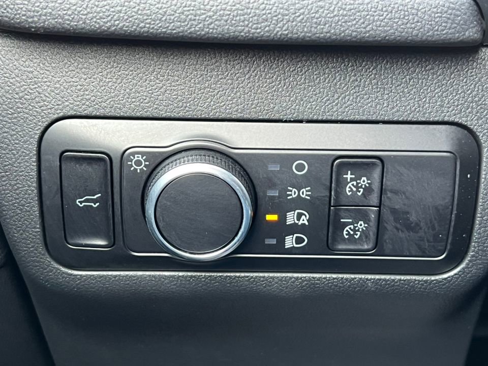 Certified 2023 Ford Escape ST-Line w/ Tech Pack #1 image 22