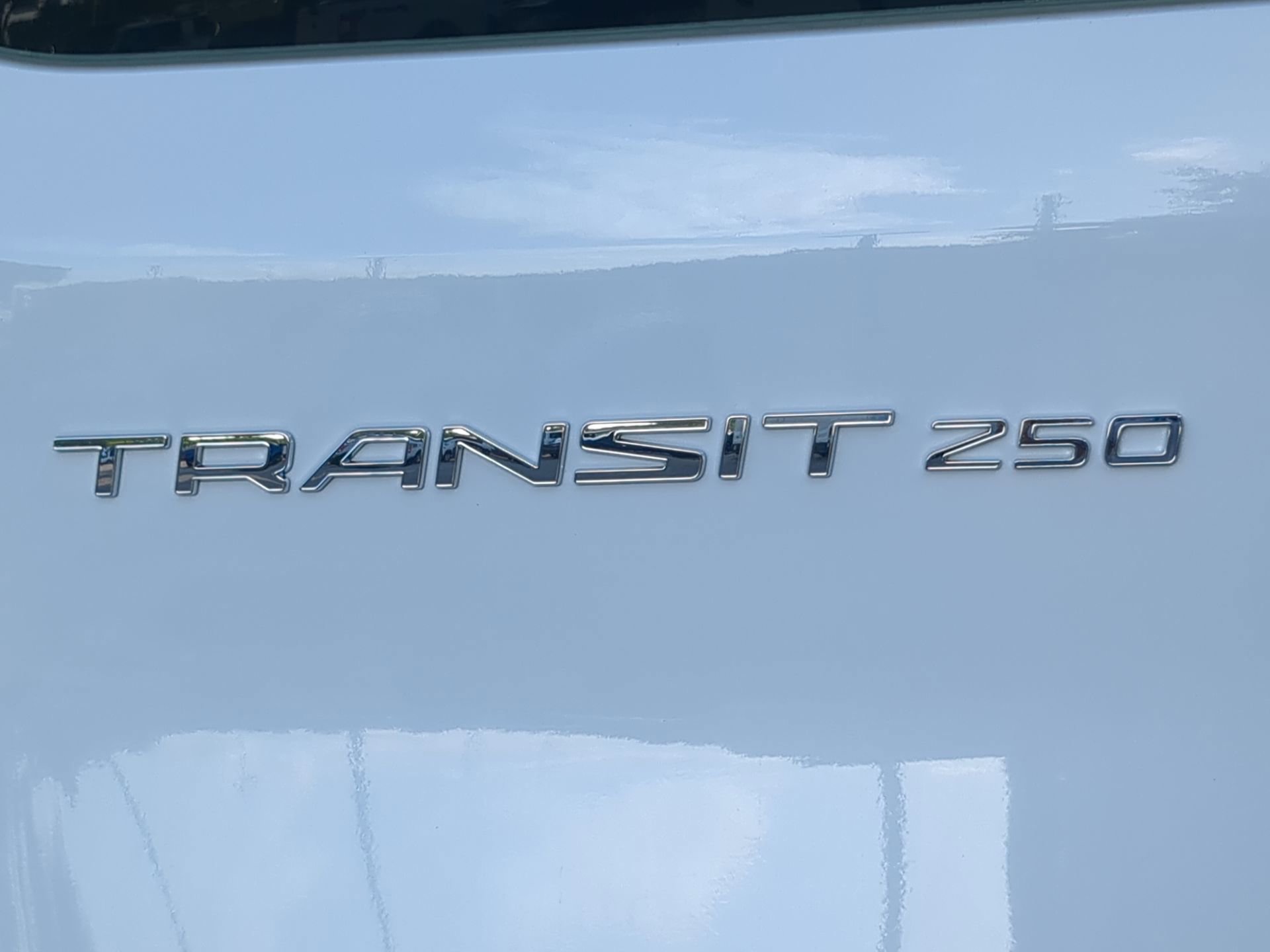 Certified 2025 Ford Transit 250 Low Roof w/ Exterior Upgrade Package RWD image 47