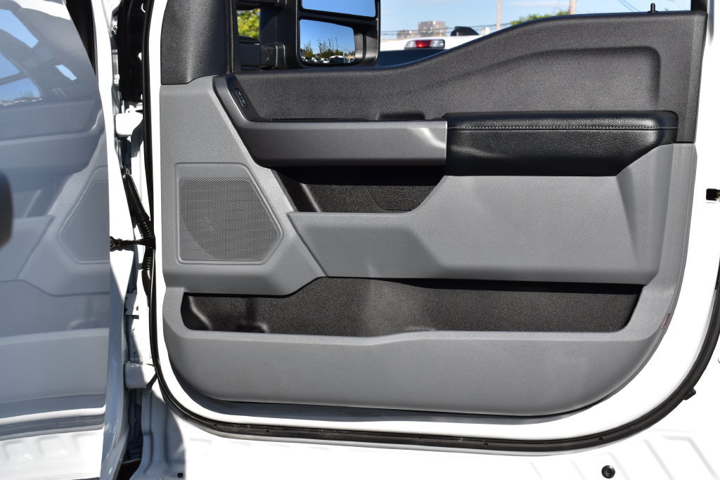Certified 2025 Ford F350 XL w/ STX Appearance Package AWD/4WD image 33