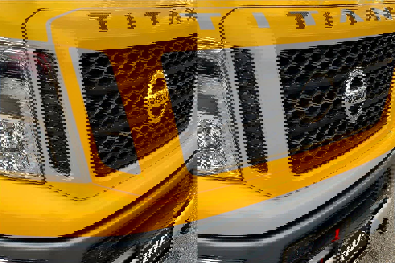 Used 2018 Nissan Titan PRO-4X w/ Pro-4x Utility Package image 29