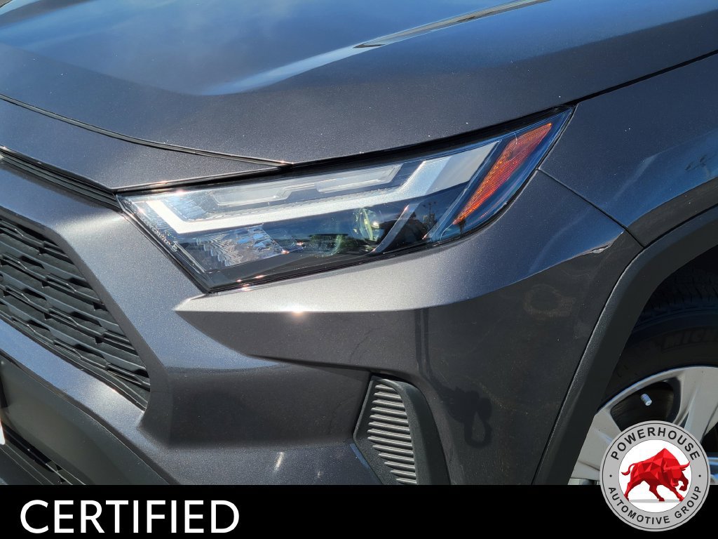 Used 2025 Toyota RAV4 XLE FWD image 11