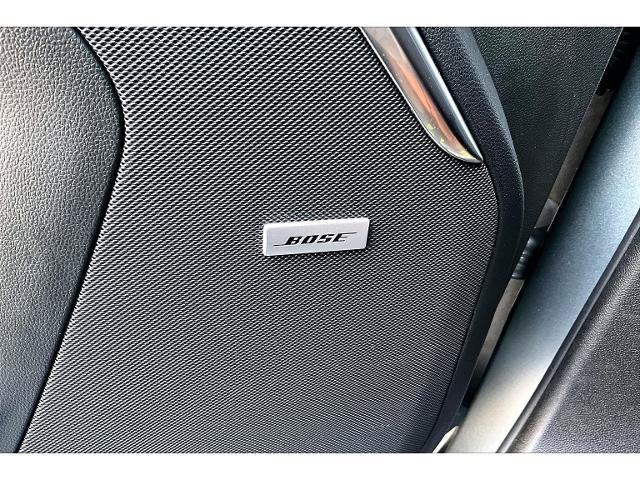 Used 2025 GMC Yukon Denali AWD/4WD image 16