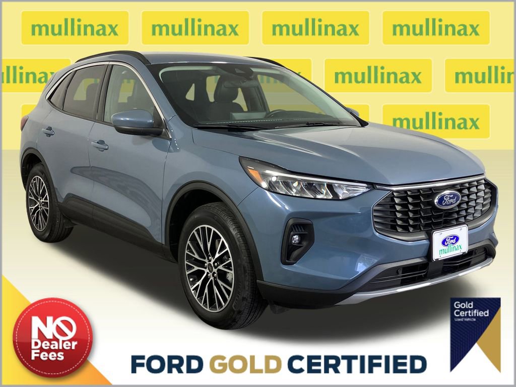 Certified 2024 Ford Escape SE image 1