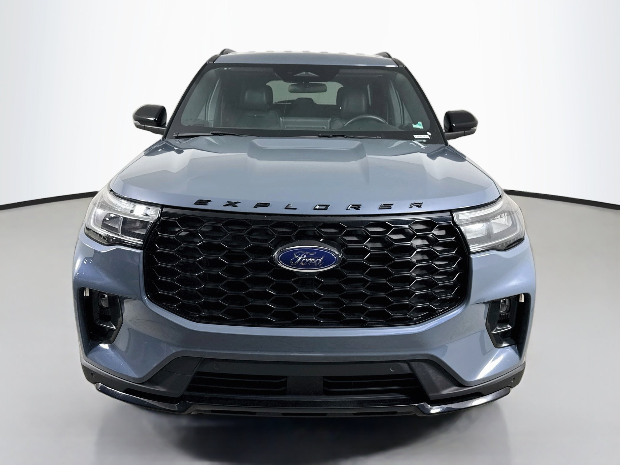 Certified 2025 Ford Explorer ST-Line w/ ST-Line Street Pack AWD/4WD image 2