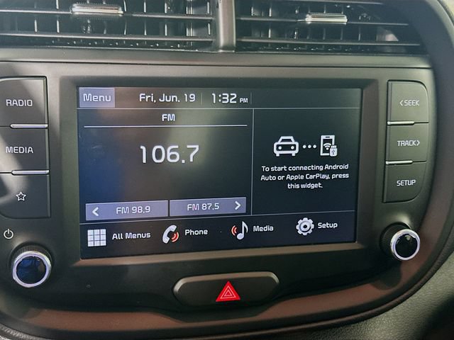 Used 2025 Kia Soul LX w/ LX Technology Package FWD image 20