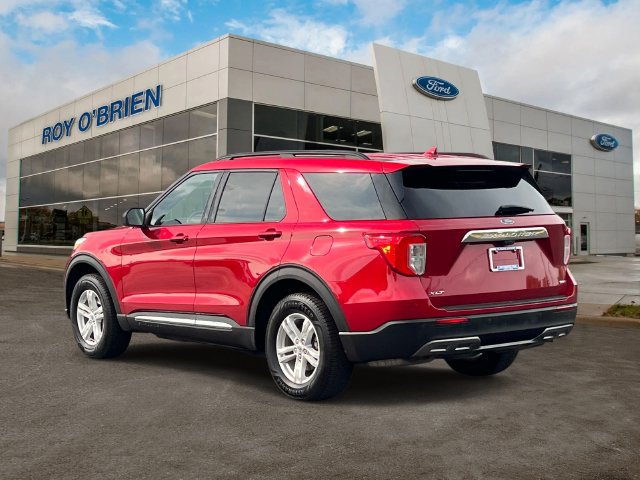 Certified 2020 Ford Explorer XLT w/ Equipment Group 202A AWD/4WD image 3