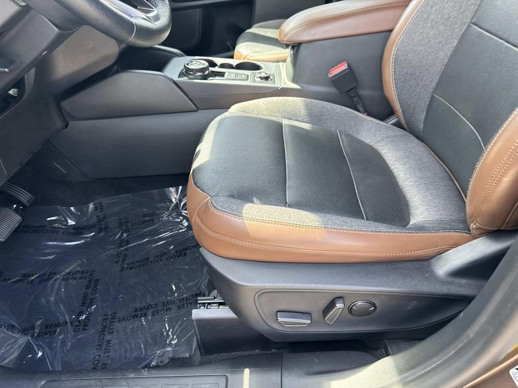 Certified 2022 Ford Bronco Sport Outer Banks AWD/4WD image 18