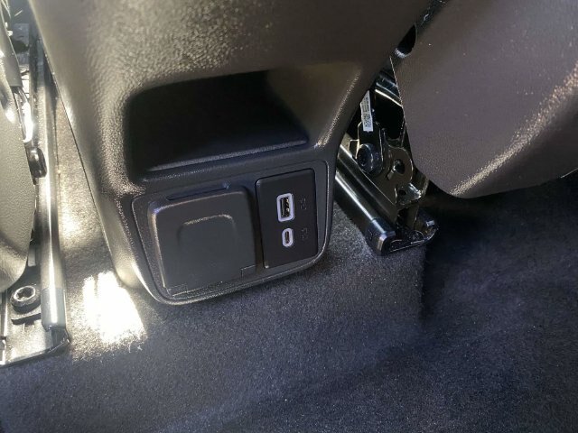 Used 2023 Chevrolet TrailBlazer RS w/ Convenience Package FWD image 13