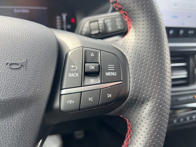 Certified 2024 Ford Escape ST-Line w/ Tech Pack #1 image 11