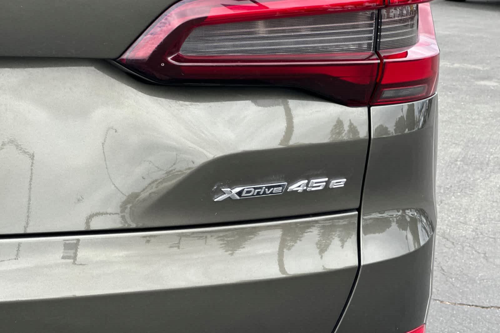 Used 2021 BMW X5 xDrive45e w/ Convenience Package image 28