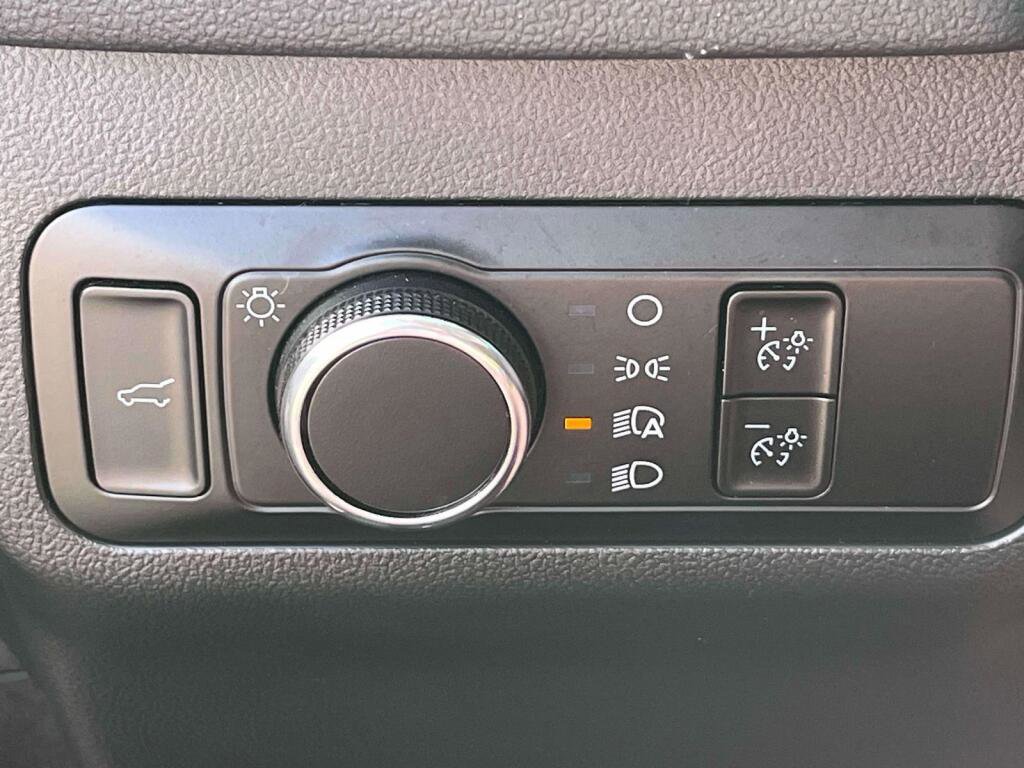 Certified 2023 Ford Escape Active AWD/4WD image 30