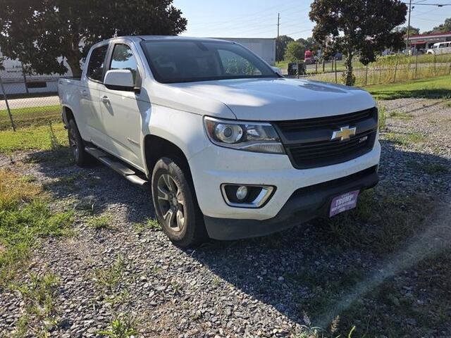 Used 2019 Chevrolet Colorado Z71 RWD image 2