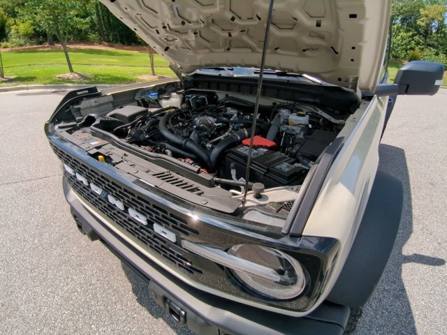Certified 2025 Ford Bronco Badlands AWD/4WD image 37