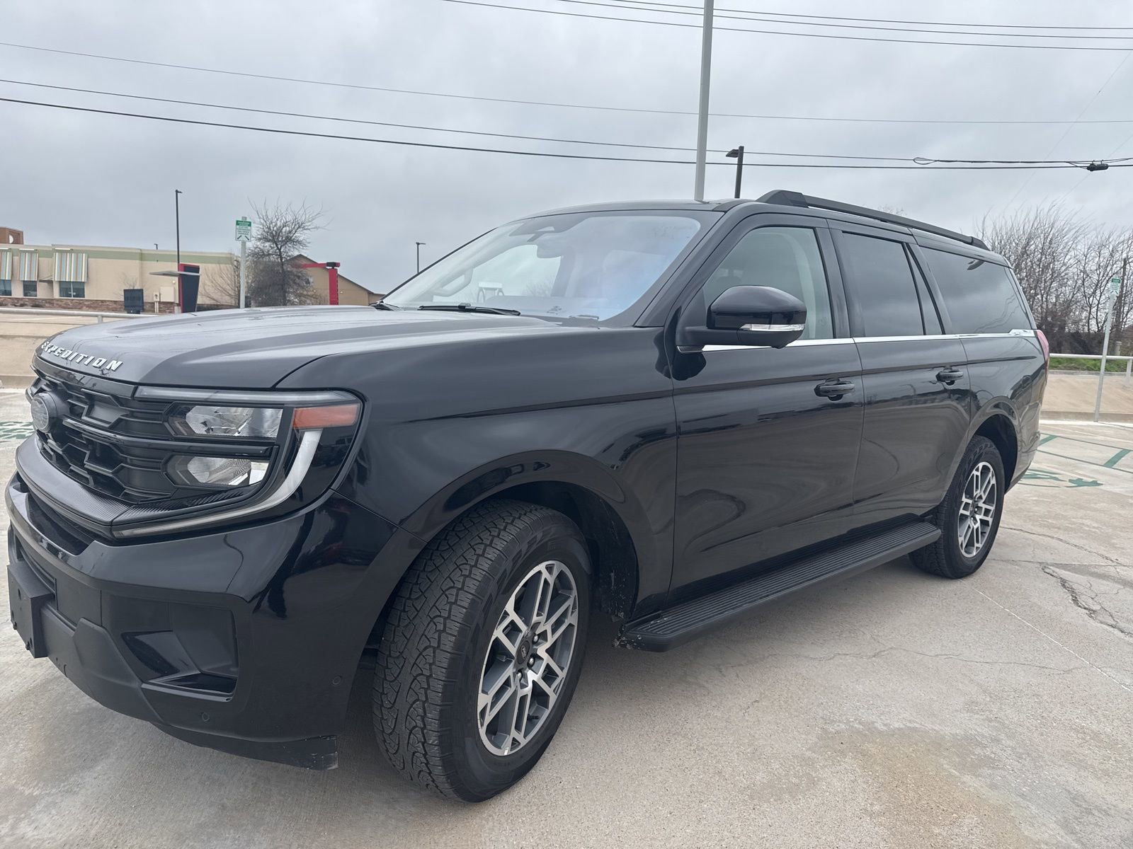 Certified 2025 Ford Expedition Max Active image 7