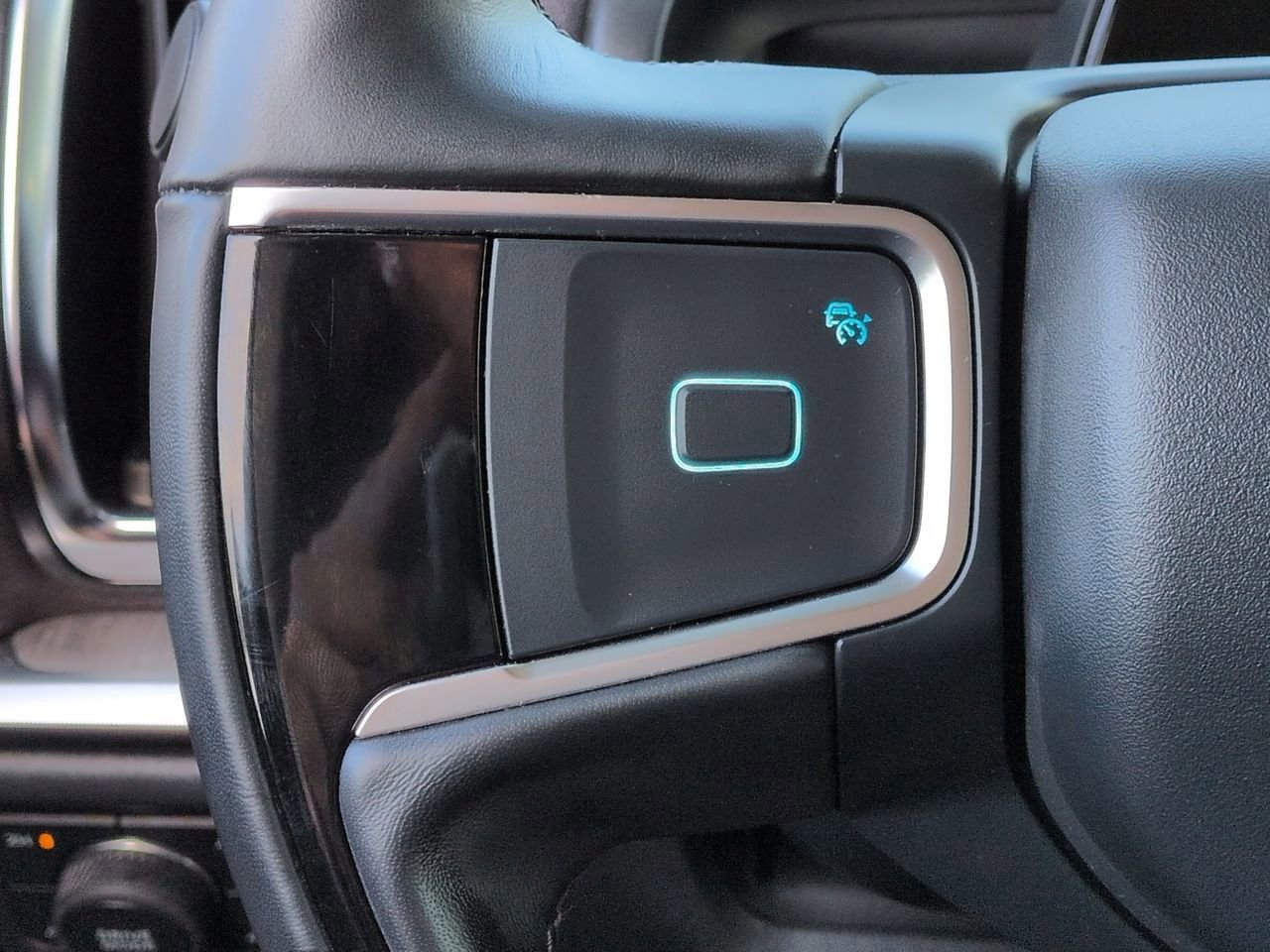 Certified 2025 Ford Expedition Platinum w/ Platinum Ultimate Package image 26