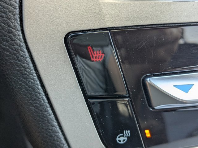 Certified 2022 Ford Explorer XLT w/ Equipment Group 202A image 26